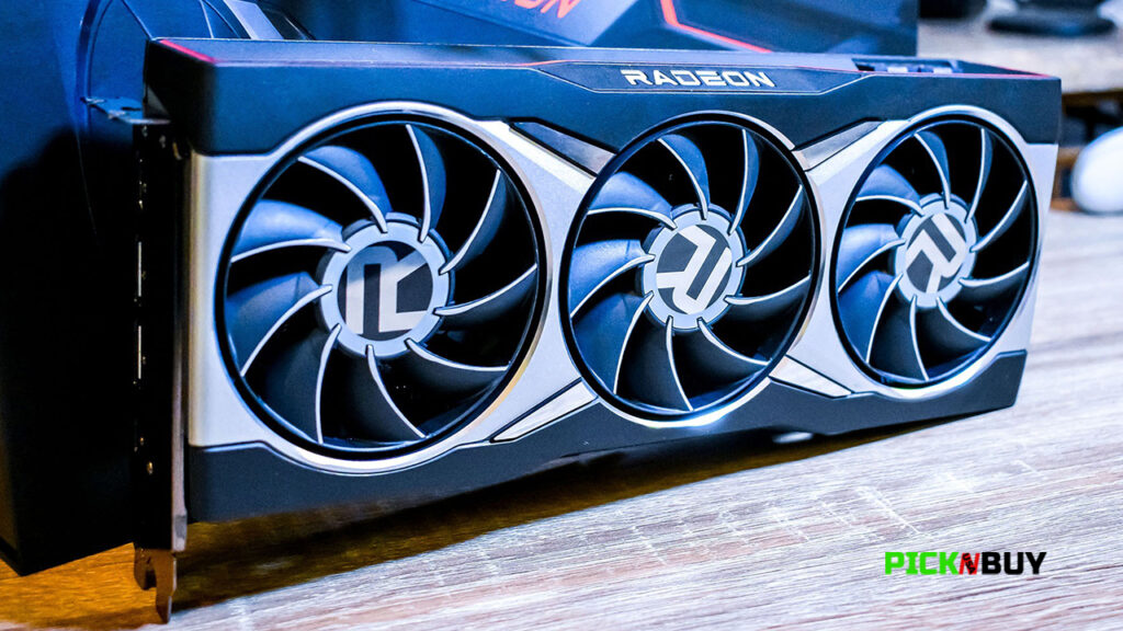 AMD Radeon RX 6800 XT