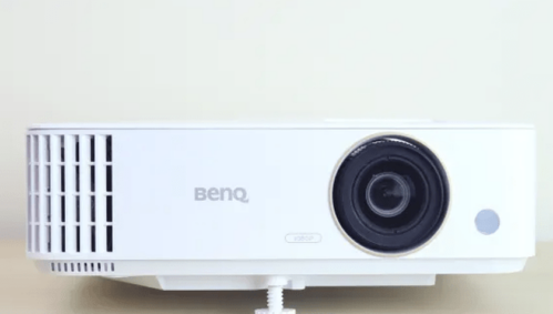 BenQ TH575